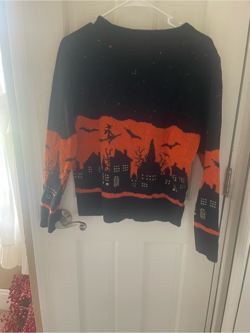 Kiel James Patrick Salem Sweater - Picture 4 of 4